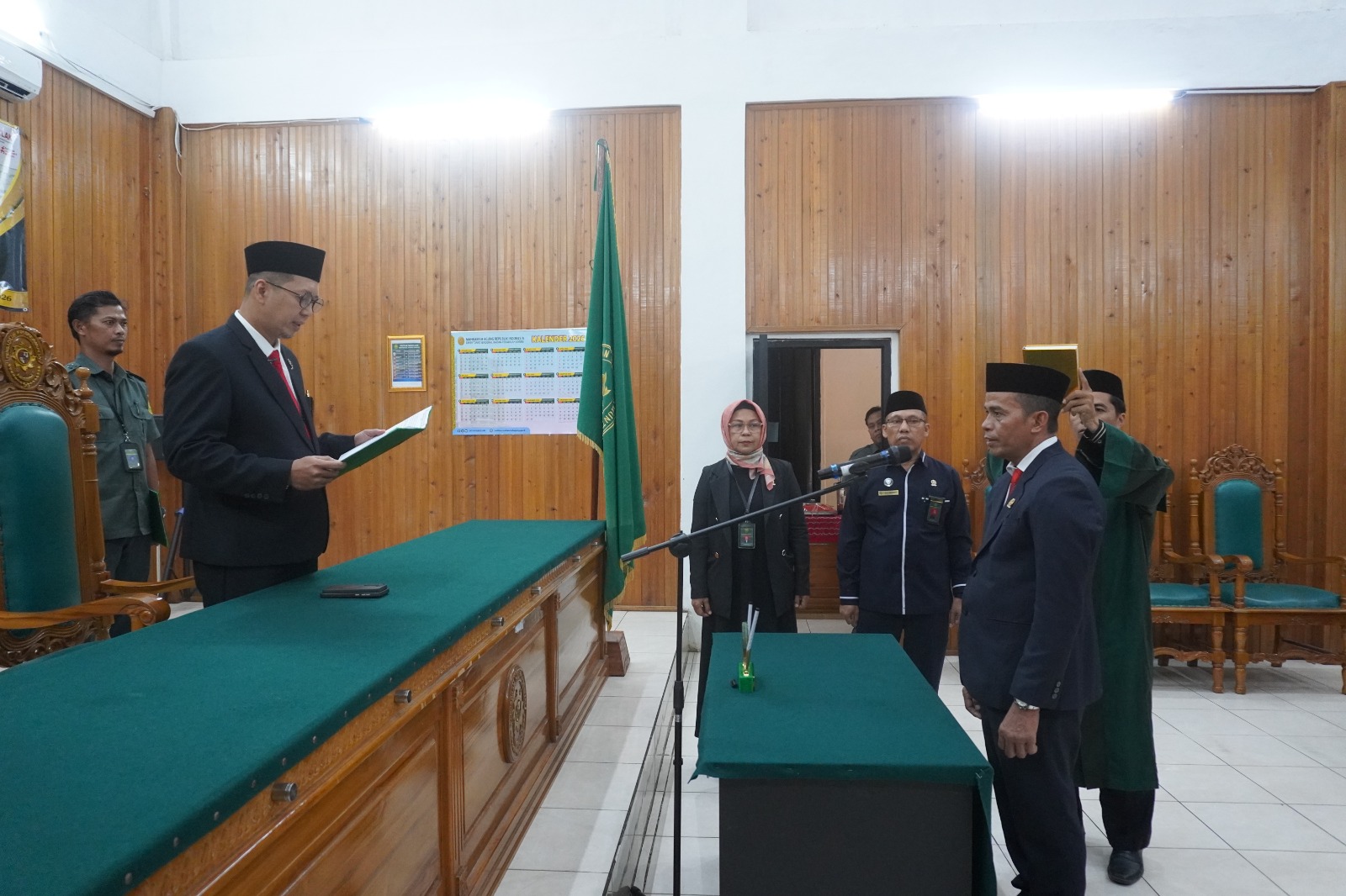 Pengambilan Sumpah Jabatan dan Pelantikan Sekretaris Pengadilan Negeri Amuntai